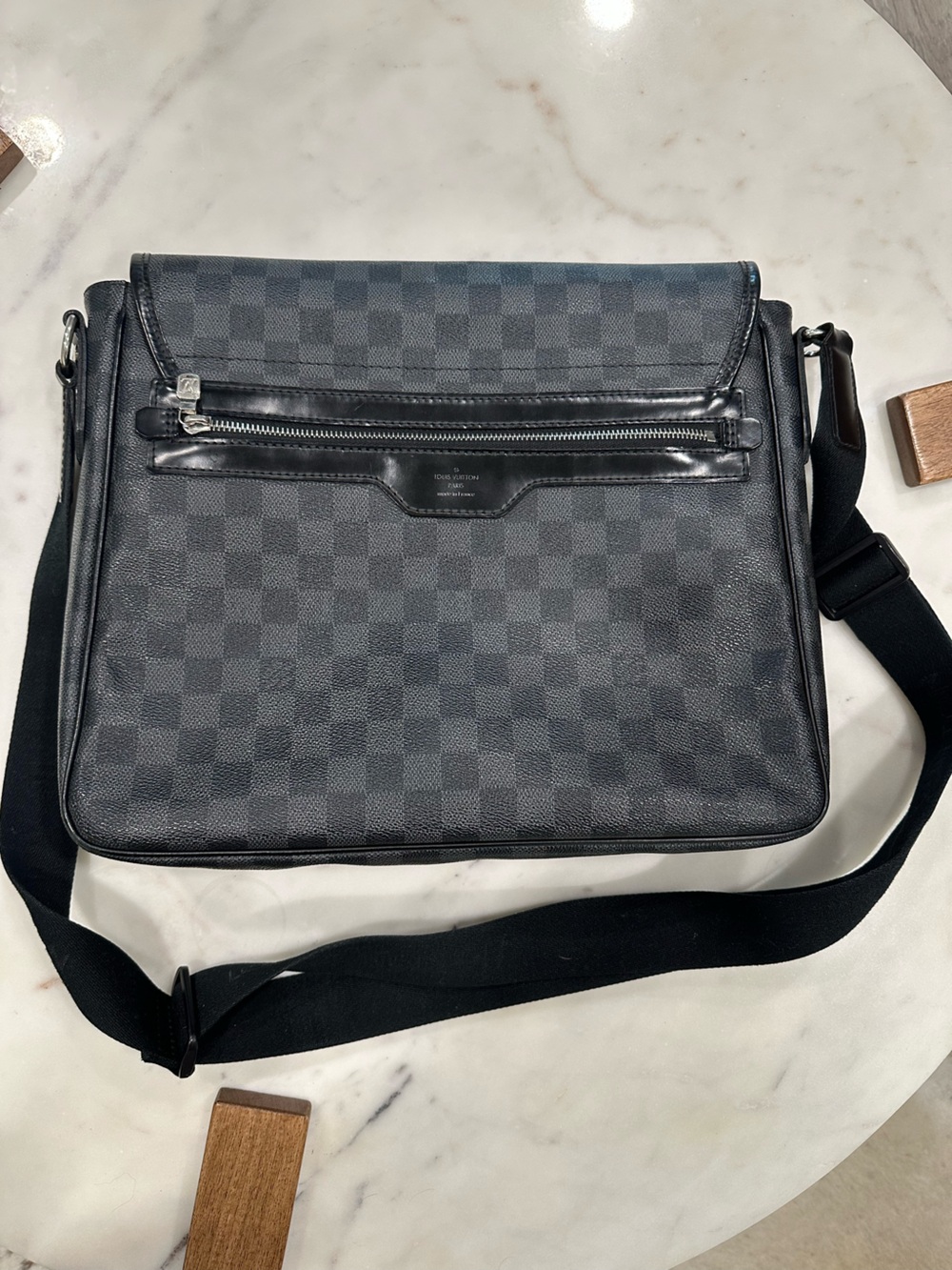 Louis Vuitton Damier Graphite Canvas Laptop Pouch - Black - Picture 9 of 9